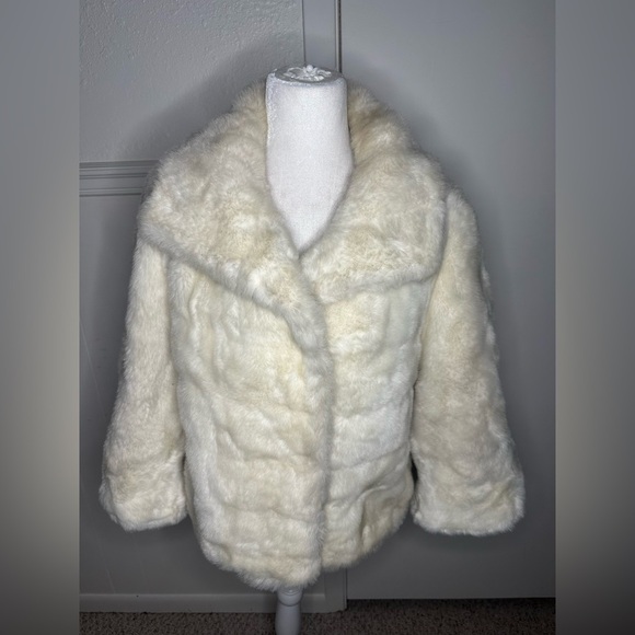 Seymour Paisin Chicago Luxurious Fur Cream Teddy Jacket size M - Picture 1 of 6